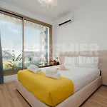 Arya Villa *