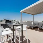 Arya Paralimni