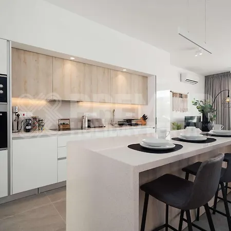 3br With Private Pool - Arya By Premier Paralimni
