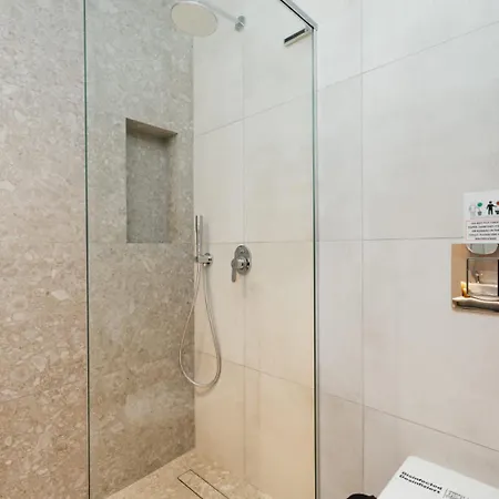 3br With Private Pool - Arya By Premier