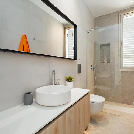 3br With Private Pool - Arya By Premier Villa *