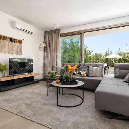 3br With Private Pool - Arya By Premier Villa Paralimni