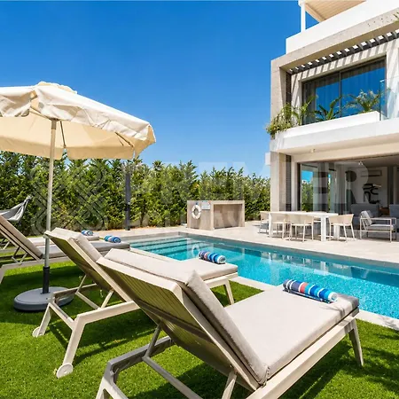 3br With Private Pool - Arya By Premier * Paralimni