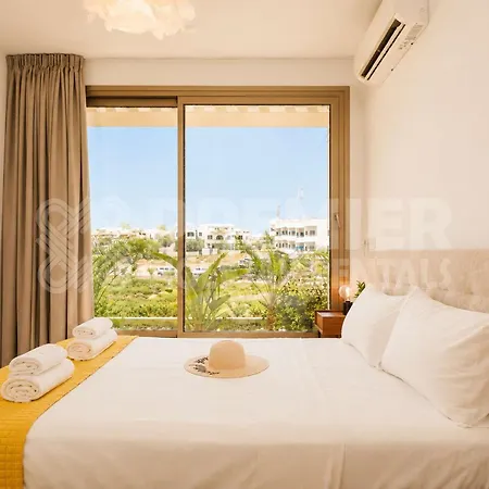 3br With Private Pool - Arya By Premier