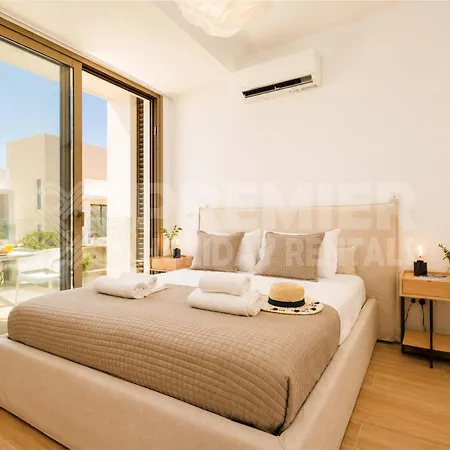 3br With Private Pool - Arya By Premier *